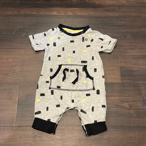 Petit Lem short sleeved one piece size 3 months - Picture 1 of 5